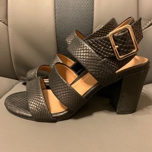 Vionic Perk Blaire Open-toed Sandals